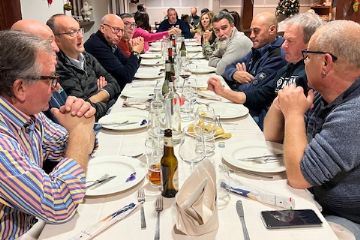 Domenica 22-12-2024 il Sindaco ha invitato amministratori e dipendenti al consueto scambio di auguri presso il Berimbao di Pettenasco.
