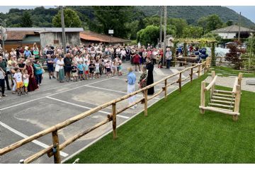 Mercoledì 23 luglio 2025, alle ore 18,30, a Lavignino, alla presenza di un folto pubblico è stato ricordato Riccardo Strola attraverso l'inaugurazione del nuovo parco giochi offerto alla comunità dai suoi familiariUn posto che unisce ciò che Riccardo è stato a ciò che continuerà a essere, attraverso i sorrisi dei bambini.. 
