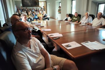In questi cinquant'anni, la sua non è stata solo una missione spirituale, ma una vera e propria opera di prossimità sociale. Sei stata braccia tese verso i più deboli, orecchie pronte all'ascolto e faro di speranza nei momenti più difficili della nostra storia cittadina.<br>Se la nostra comunità oggi è più coesa, più solidale e più umana, lo dobbiamo in gran parte al seme che hai piantato e coltivato giorno dopo giorno." Comune 20-06-2026<br>