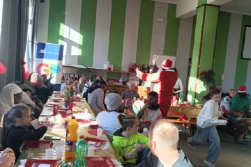 Grazie a Lara e Stellario per l'impegno ad organizzare il pranzo natalizio con chi è meno fortunato di noi, presso la sala della Pro Loco, il 25-12-2024