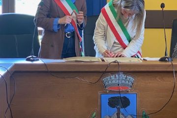 Lunedì 12-05-2025 presso l'aula consiliare firma del patto di amicizia, pranzo insieme, visita guidata alle Cascate di Venere  e inizio dei festeggiamenti alla Madonna SS. Martiri con la processione.