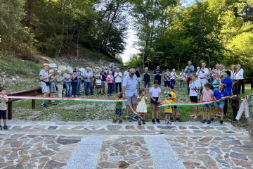 Oggi, 10 luglio 2025, non inauguriamo solo pietre e malta: inauguriamo un’idea. L’idea che il nostro patrimonio storico non va dimenticato, ma valorizzato. Che la bellezza e la memoria possono e devono convivere con la funzionalità e la sicurezza. Questo ponte sarà ora fruibile a tutti e questa zona sarà un luogo di incontro, di passeggiate, di turismo e di cultura. Sarà un luogo da vivere e ogni giorno ci ricorderà il valore della connessione – tra passato e presente, tra comunità e territorio, tra cittadini e istituzioni.<br>