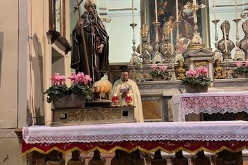 Il 19-01-2025, in una giornata piovosa, si è svolta la celebrazione religiosa in onore di Sant'Antonio Abate.